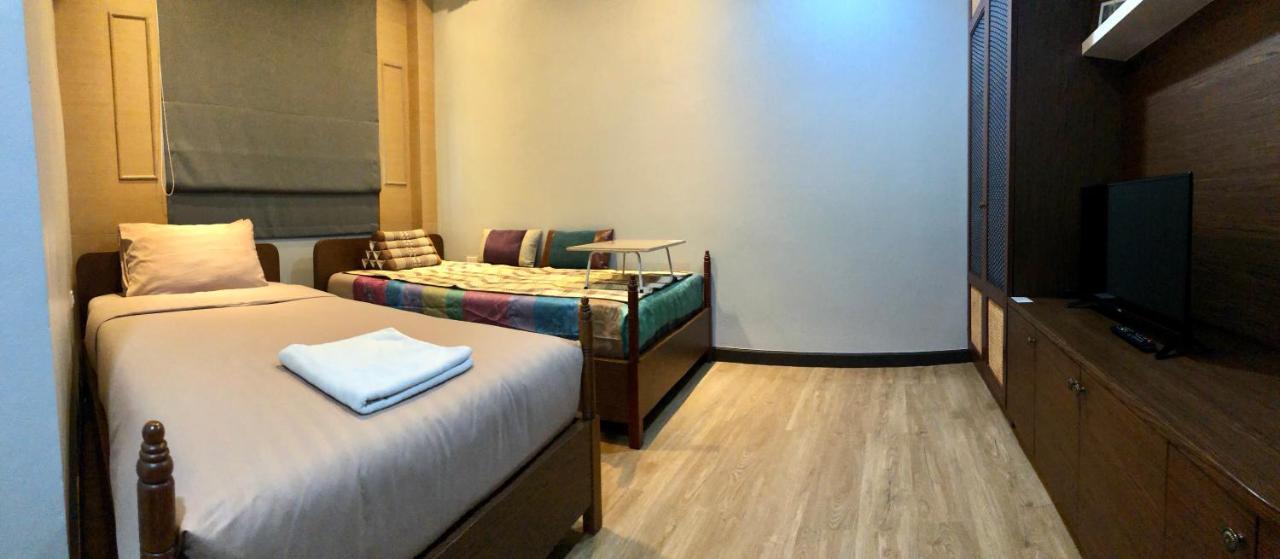 Pamahouse Boutique Hostel Бангкок Екстер'єр фото