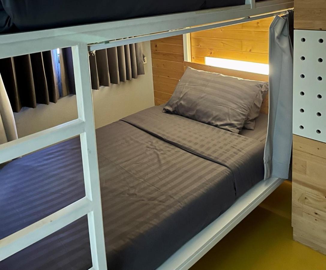 Pamahouse Boutique Hostel Бангкок Екстер'єр фото