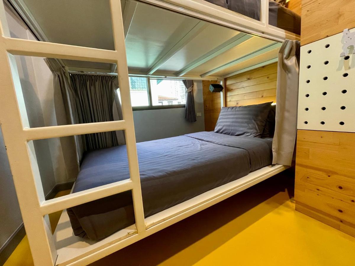 Pamahouse Boutique Hostel Бангкок Екстер'єр фото