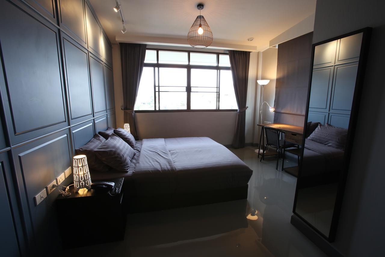 Pamahouse Boutique Hostel Бангкок Екстер'єр фото